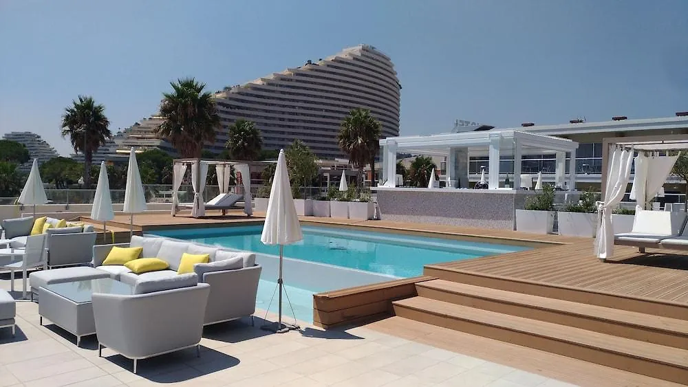 **** Hotel Mercure Villeneuve Loubet Plage France