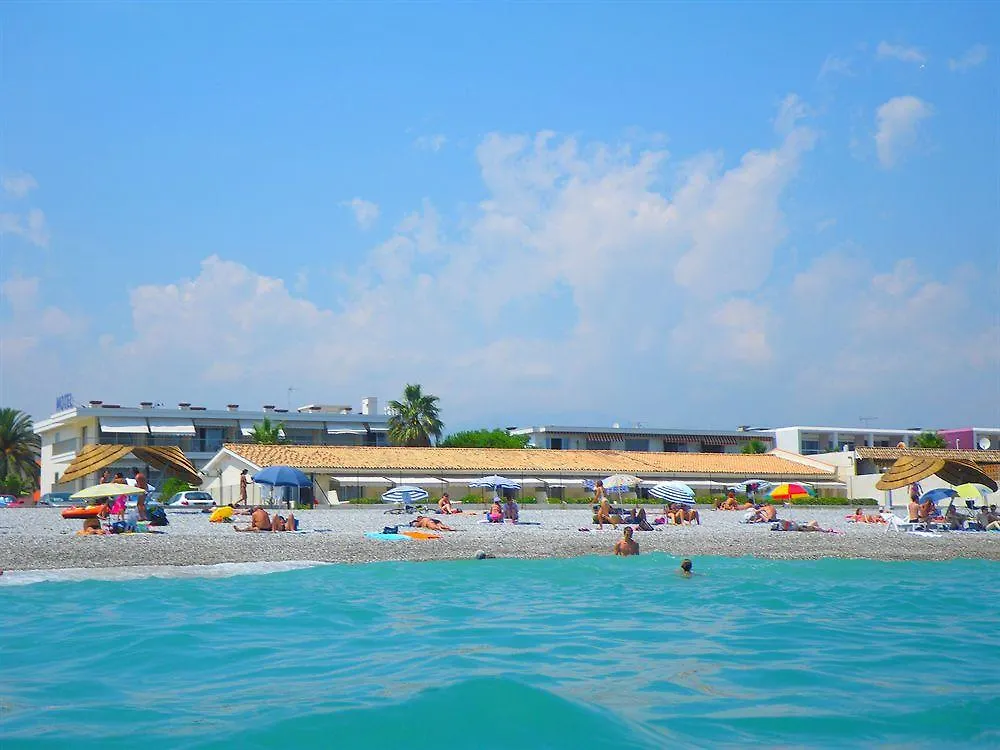 Mercure Villeneuve Loubet Plage 4*, Villeneuve-Loubet