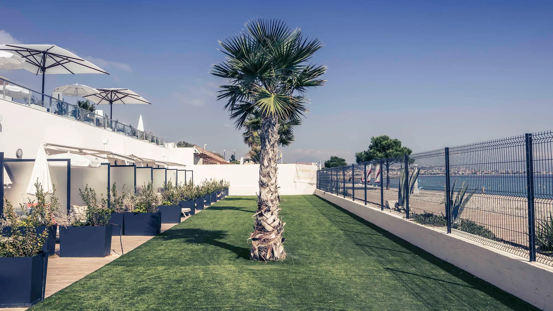 Mercure Villeneuve Loubet Plage 4*, Villeneuve-Loubet