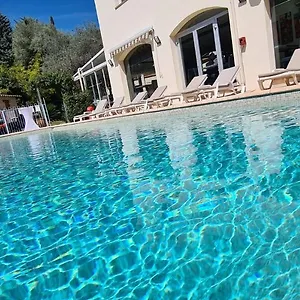 Hotell Le Floreal
