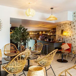 Hotel Hôtel Central, Aviñón