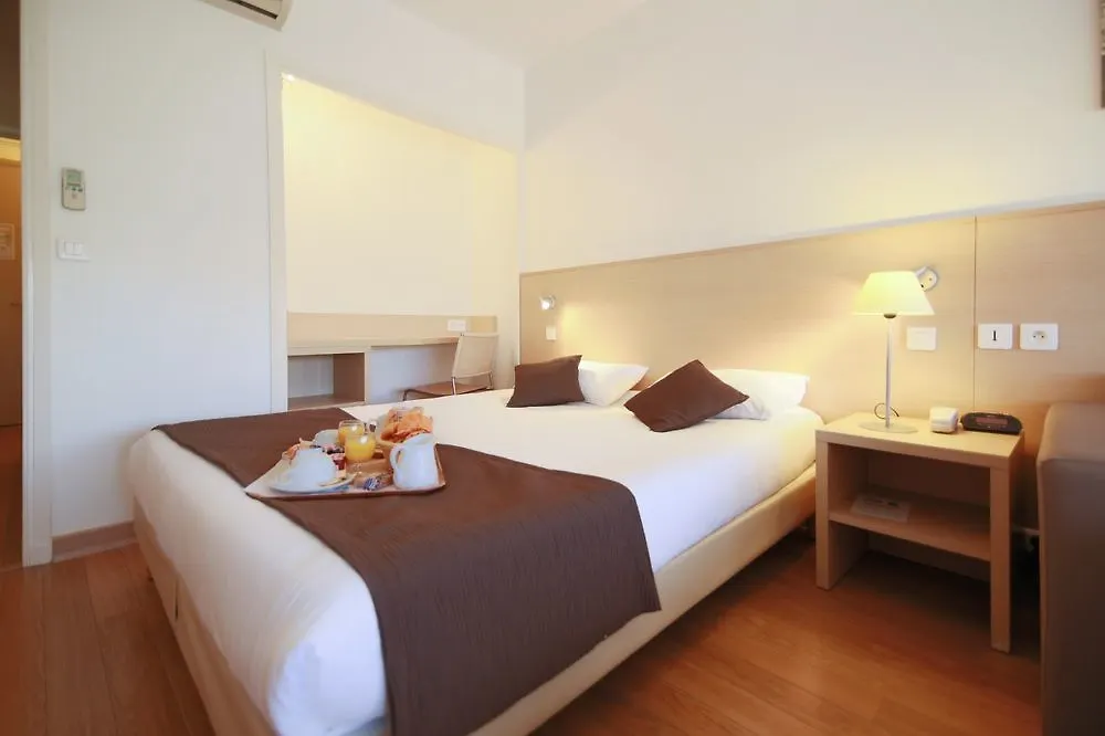 Mercure Villeneuve Loubet Plage Frankreich