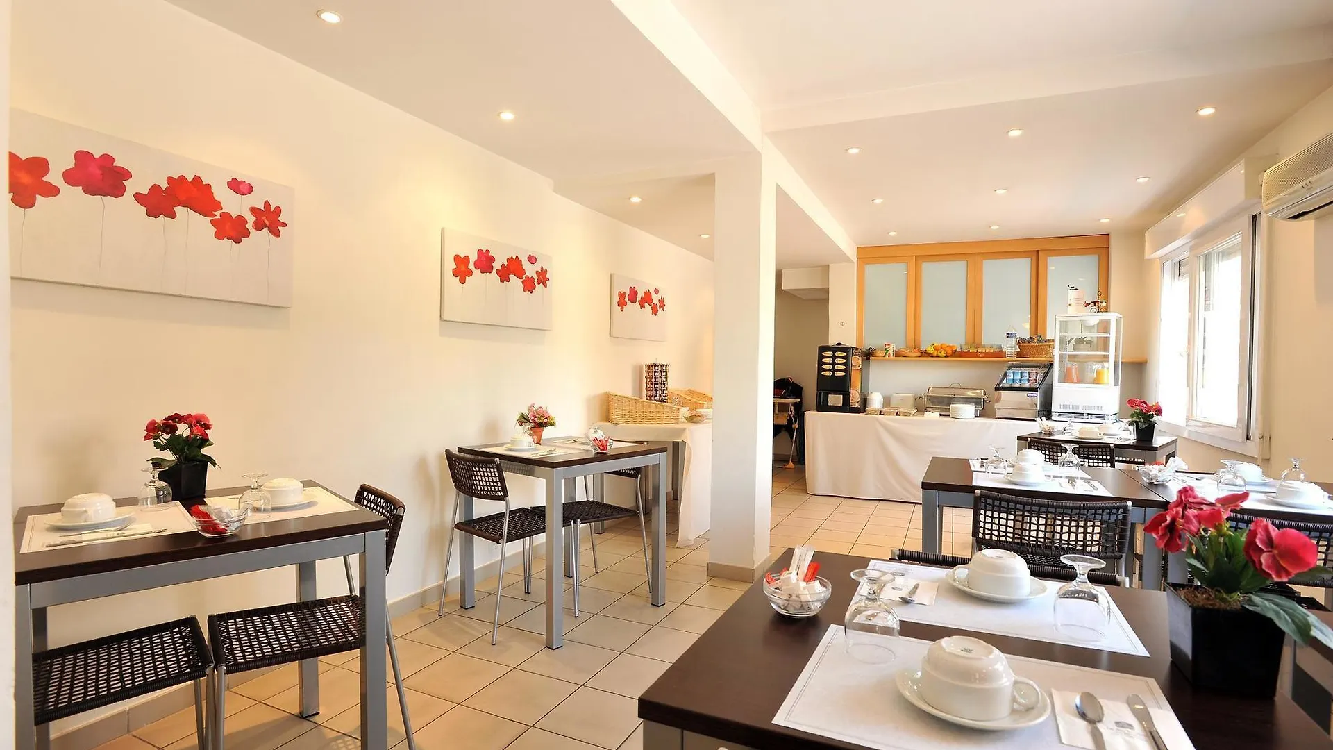 **** Hotel Mercure Villeneuve Loubet Plage Frankreich