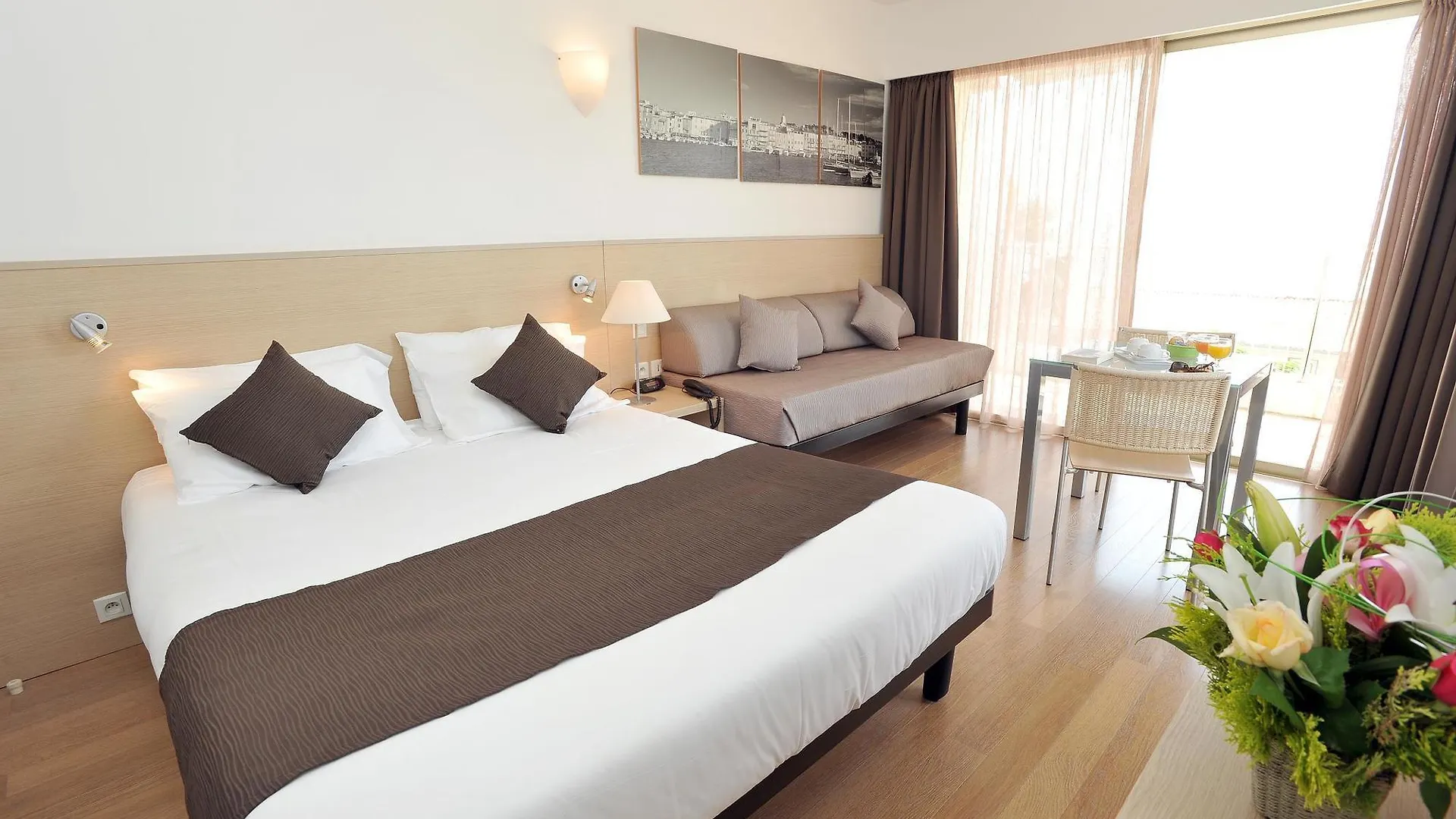 Mercure Villeneuve Loubet Plage Frankreich